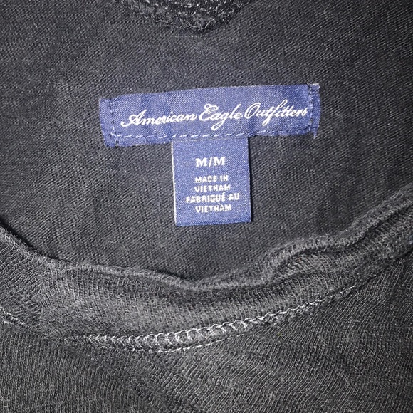 🌸 American Eagle Long Sleeve Tee - Picture 2 of 2